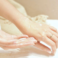 AY 閉口粒粒垃圾剷 Cleaning Me Softly Gentle Organic Cleanser 100ml